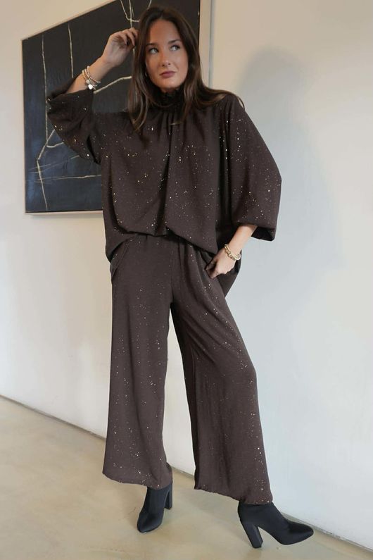 Suki Night Sky Shirring Neck Blouse Chocolate /17 